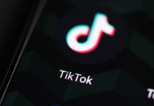 TikTok, offerte di lavoro in Italia e all’estero: figure ricercate TikTok
